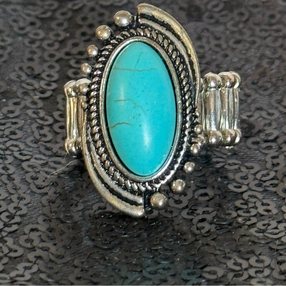 Paparazzi Ring